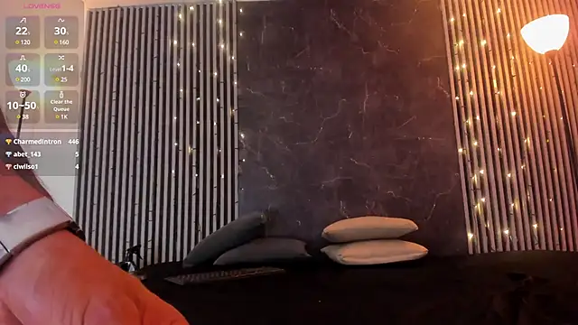 Duriel  online show from 12/21/24, 03:09