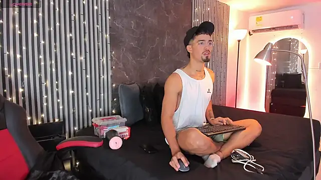 Duriel  online show from 01/04/25, 12:27