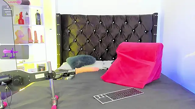 Duriel  online show from 11/09/25, 01:04