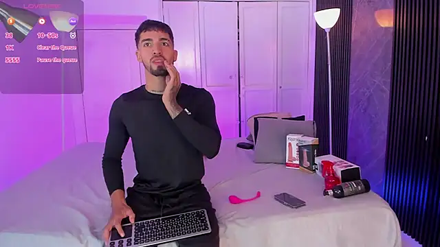 Duriel  online show from 12/17/25, 09:32