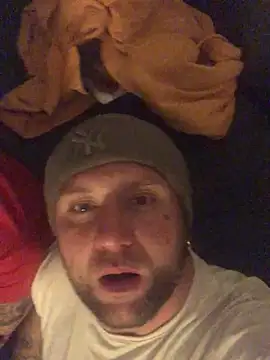 Snapshot of zra_andre chatting on 12/22/24, 07:10 zra andre online show from 12/22/24, 07:10