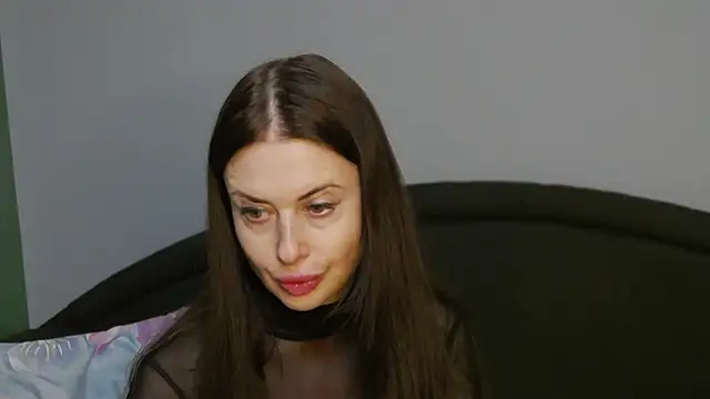 Snapshot of Mia_Lovi chatting on 02/28/25, 04:53 Mia Lovi online show from 02/28/25, 04:53