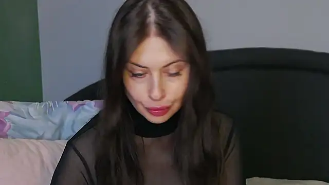 Snapshot of Mia_Lovi chatting on 03/04/25, 09:29 Mia Lovi online show from 03/04/25, 09:29