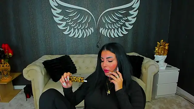 Snapshot of anemarieejolie chatting on 11/06/25, 05:36 anemarieejolie online show from 11/06/25, 05:36