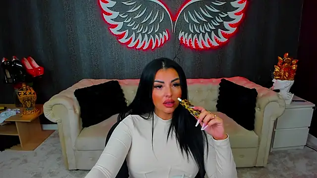 Snapshot of anemarieejolie chatting on 12/02/25, 05:08 anemarieejolie online show from 12/02/25, 05:08