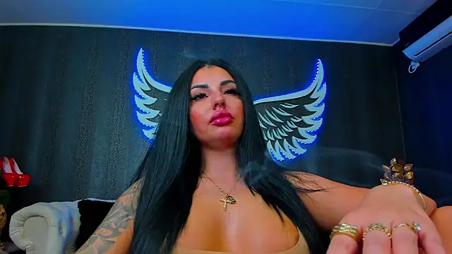 Snapshot of anemarieejolie chatting on 12/04/25, 06:38 anemarieejolie online show from 12/04/25, 06:38