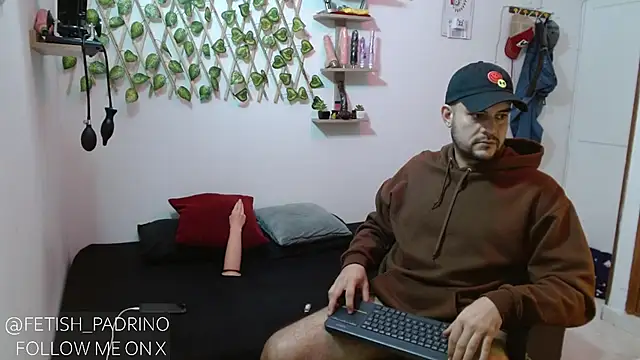 fetish padrino online show from 01/22/25, 09:46