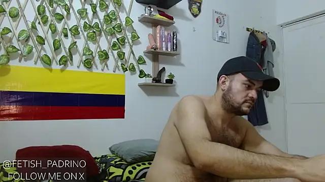 Snapshot of fetish_padrino chatting on 03/06/25, 11:36 fetish padrino online show from 03/06/25, 11:36