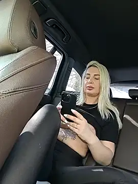 Snapshot of Blond_Babes chatting on 02/22/25, 09:45 Blond Babes online show from 02/22/25, 09:45