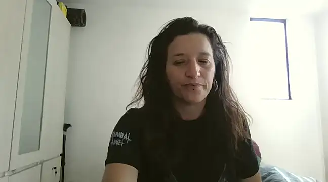 Snapshot of hanamy_joha chatting on 12/05/24, 06:44 hanamy joha online show from 12/05/24, 06:44