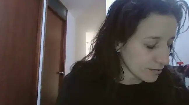 Snapshot of hanamy_joha chatting on 12/21/24, 04:57 hanamy joha online show from 12/21/24, 04:57