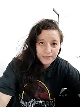 Snapshot of hanamy_joha chatting on 10/17/25, 09:39 hanamy joha online show from 10/17/25, 09:39