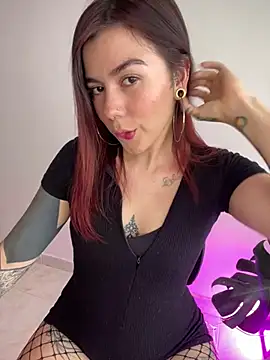 Snapshot of luccianagreyy chatting on 01/08/25, 08:39 luccianagreyy online show from 01/08/25, 08:39