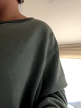 PoliBenett  online show from 09/29/25, 03:17