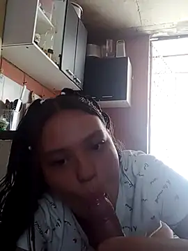 Snapshot of emily_69_porno chatting on 10/19/25, 05:35 emily 69 porno online show from 10/19/25, 05:35