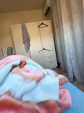 Snapshot of jessieandjames29 chatting on 03/20/25, 07:25 jessieandjames29 online show from 03/20/25, 07:25