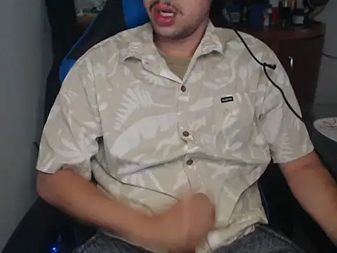 Snapshot of anjonoturno1 chatting on 11/19/25, 08:31 anjonoturno1 online show from 11/19/25, 08:31