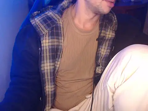 anjonoturno1 online show from 04/23/26, 12:45