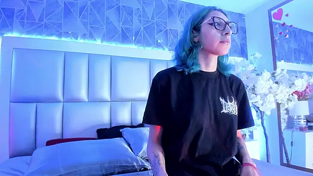 Im gaia online show from 03/04/25, 01:17