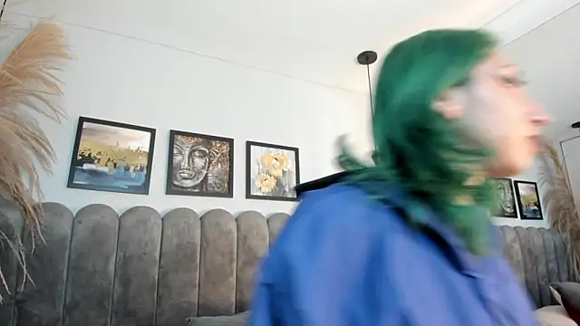 Im gaia online show from 12/18/25, 12:22