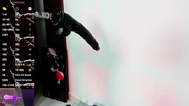 Snapshot of la_mazona chatting on 09/23/25, 07:28 la mazona online show from 09/23/25, 07:28