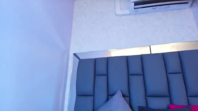 Amy wats0n online show from 04/23/26, 07:05