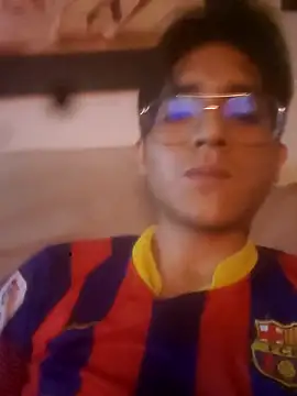 Snapshot of HardDick2 chatting on 02/17/26, 06:10 HardDick2 online show from 02/17/26, 06:10