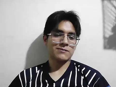 Snapshot of HardDick2 chatting on 03/04/26, 05:24 HardDick2 online show from 03/04/26, 05:24