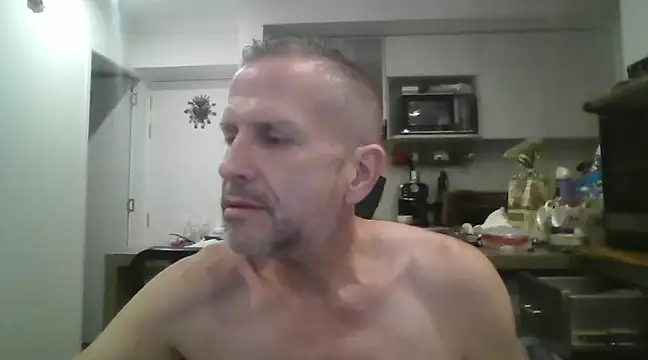 Snapshot of Diegoperrote682661 chatting on 12/20/24, 04:42 Diegoperrote682661 online show from 12/20/24, 04:42