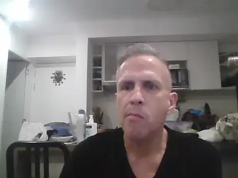 Snapshot of Diegoperrote682661 chatting on 11/27/25, 03:52 Diegoperrote682661 online show from 11/27/25, 03:52