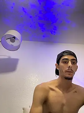 kennylove420 online show from 10/06/25, 04:10