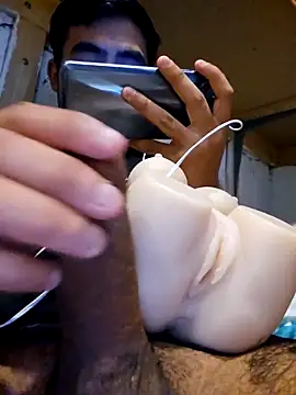 Axeltu77 online show from 04/24/26, 01:19