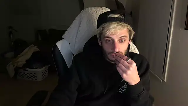 Dylansd online show from 03/05/25, 10:22