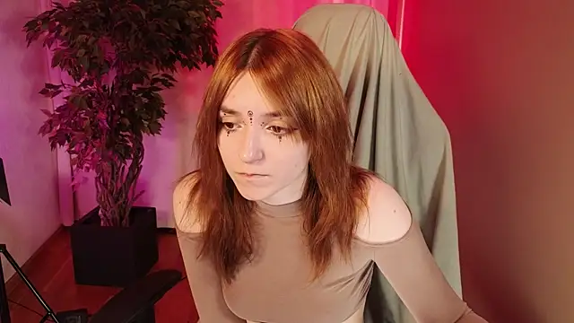 Snapshot of Rita_flame chatting on 10/17/25, 12:19 Rita flame online show from 10/17/25, 12:19