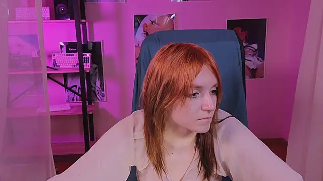 Snapshot of Rita_flame chatting on 10/25/25, 12:13 Rita flame online show from 10/25/25, 12:13