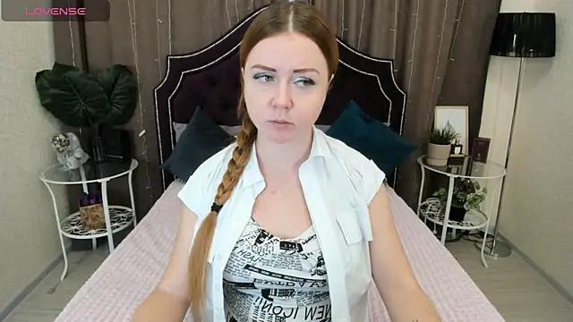 Snapshot of BettyBloom69 chatting on 12/03/24, 07:21 BettyBloom69 online show from 12/03/24, 07:21