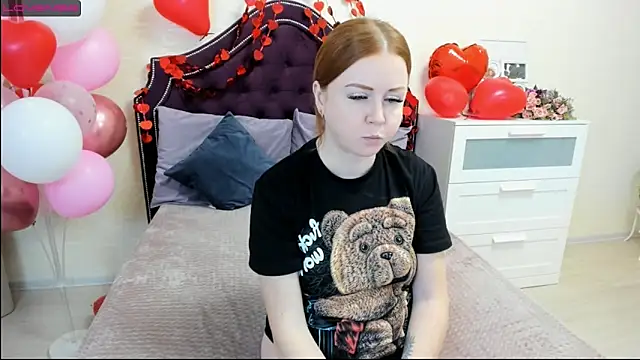 Snapshot of BettyBloom69 chatting on 02/13/25, 07:35 BettyBloom69 online show from 02/13/25, 07:35