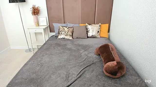 Snapshot of BettyBloom69 chatting on 10/02/25, 04:41 BettyBloom69 online show from 10/02/25, 04:41