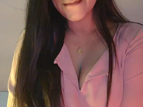 Snapshot of diva-22 chatting on 10/03/25, 03:53 diva-22 online show from 10/03/25, 03:53