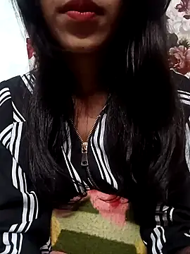 Cute-Love-Angel online show from 01/29/25, 09:39