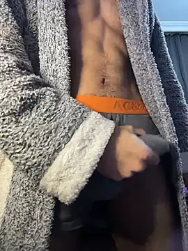 Snapshot of pxrnsenpaii chatting on 11/10/25, 01:32 pxrnsenpaii online show from 11/10/25, 01:32