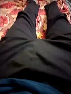 Snapshot of black_cobra70 chatting on 01/04/25, 01:42 black cobra70 online show from 01/04/25, 01:42