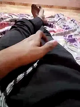 Snapshot of black_cobra70 chatting on 09/23/25, 01:58 black cobra70 online show from 09/23/25, 01:58