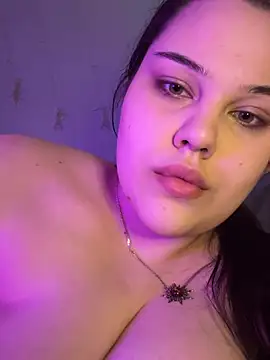 Snapshot of 31MoonLight13 chatting on 02/22/25, 11:57 31MoonLight13 online show from 02/22/25, 11:57