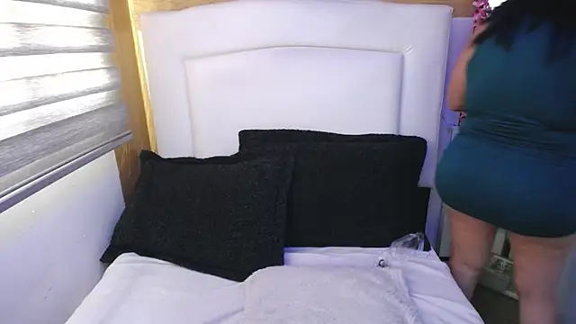 Snapshot of palmer_mIix chatting on 01/11/25, 12:50 palmer mIix online show from 01/11/25, 12:50