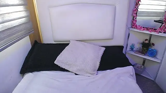 Snapshot of palmer_mIix chatting on 01/13/25, 12:35 palmer mIix online show from 01/13/25, 12:35