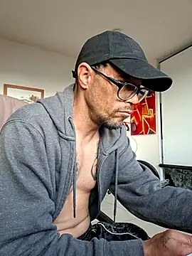 mileflav0r online show from 04/29/26, 05:33
