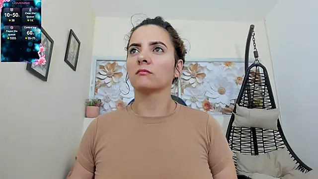 Snapshot of gaby_flow chatting on 03/06/25, 08:41 gaby flow online show from 03/06/25, 08:41