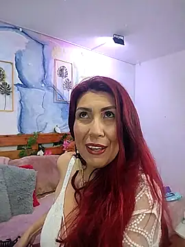 Perla Franco online show from 12/05/25, 06:22