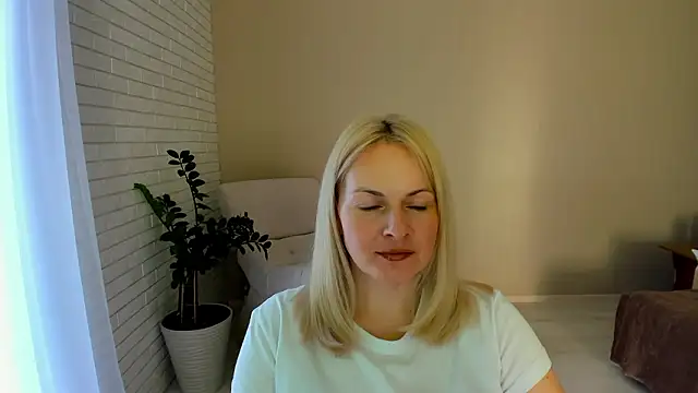 Alicee Gracee online show from 02/11/26, 11:26